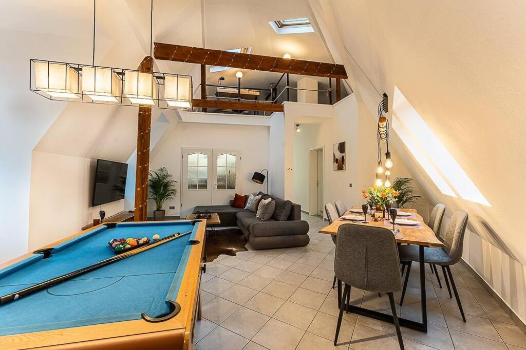 伍珀塔尔Loft Mit Billard-Tisch Und Ps4公寓 外观 照片